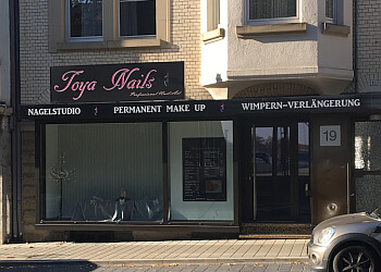 Die 3 besten Nagelstudios in Stuttgart, Deutschland - Expertenempfehlungen