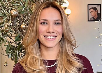 Vogue Hairstudio photo Vogue Hairstudio