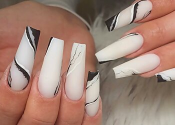 Wind Nails Halle