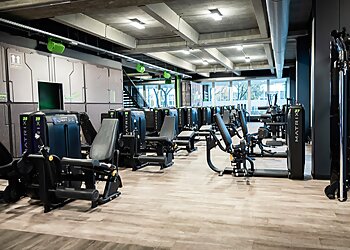 XTRAFIT Wiesbaden-Hauptbahnhof photo XTRAFIT Wiesbaden-Hauptbahnhof