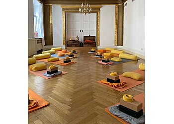 YogaLounge 