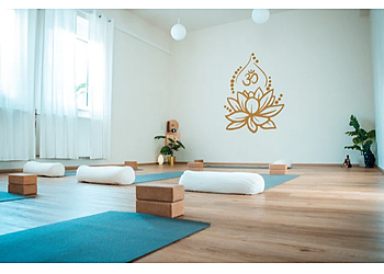 Yoga by Linda Yoga by Linda