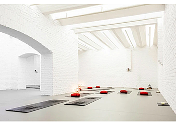 Yogamama photo Yogamama