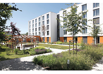 Zentrum für Betreuung und Pflege Augustahof Augsburg Zentrum für Betreuung und Pflege Augustahof Augsburg