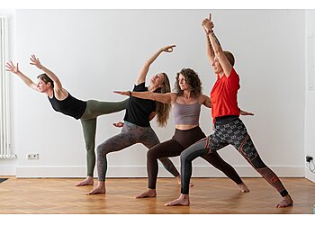 be yogi image be yogi