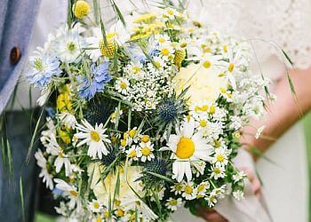 drei blüten auftragswerkstatt photo drei blüten auftragswerkstatt