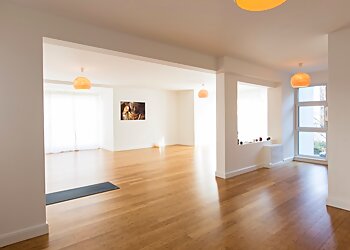 flow-yoga and more image flow-yoga and more