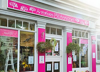 kreatives Blütenspiel photo kreatives Blütenspiel