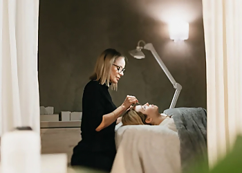 les allures Make Up & Styling Atelier les allures Make Up & Styling Atelier