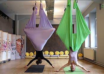 ÜberGlücklich photo ÜberGlücklich